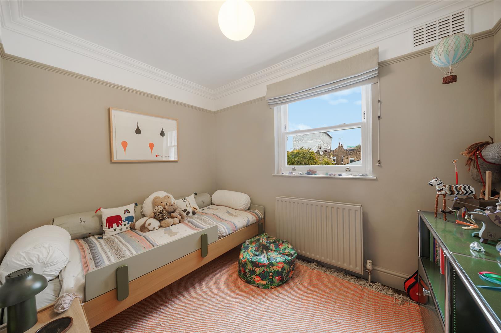 College Terrace, Mile End